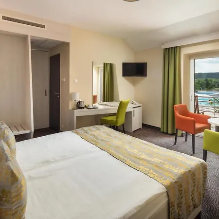 Kehida Termal & 4* Kehidakustány