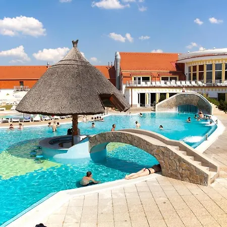 Kehida Termal & Hotell